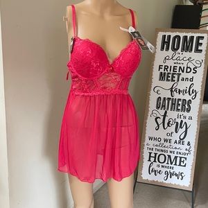 NWT Pink Lace Lingerie Set Size: XL